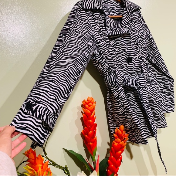 Mod Modele Zebra  Belted DBL  Breasted  Jacket - Picture 3 of 8